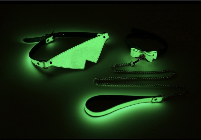 LumaBond™ Nocturne 7-Piece Glow Restraint Set - Image 4